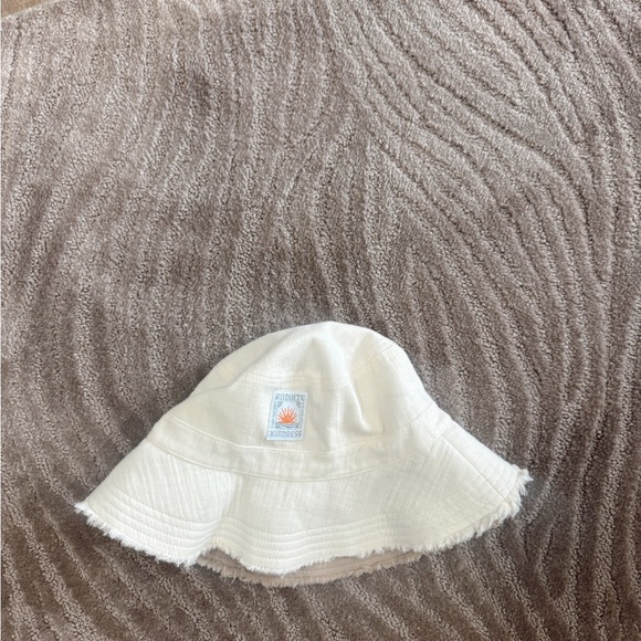 American Eagle Outfitters Accessories - AE radiate kindness bucket hat